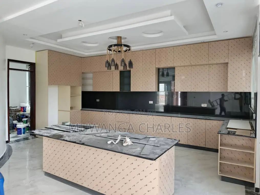 6bdrm Duplex in Fs Properties Ltd, Kira for sale