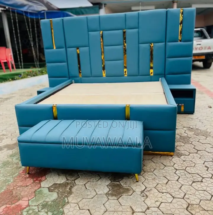 Master Beds Av