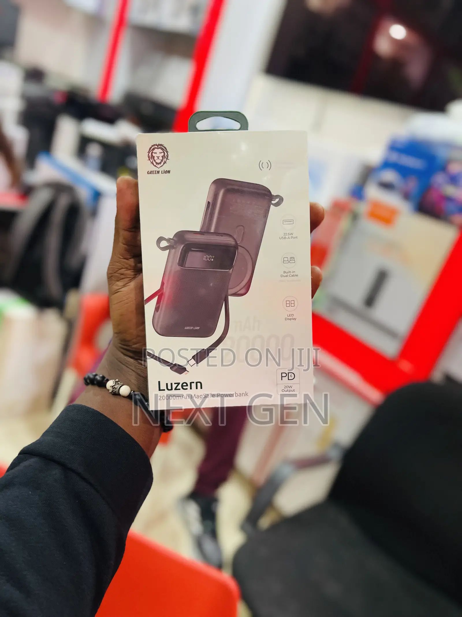 Luzern Greenlion 20000 Mah Powerbank Built in Cable