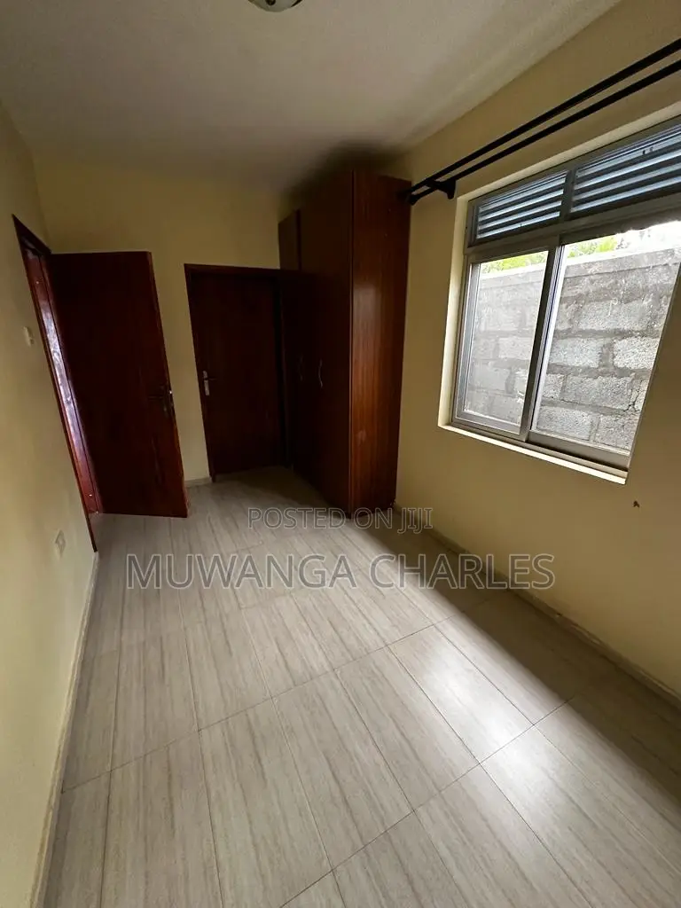 3bdrm Bungalow in Fs Properties Ltd, Kira for rent