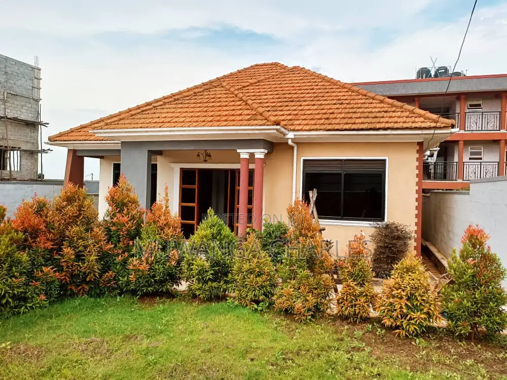 3bdrm Bungalow in Fs Properties Ltd, Kira for sale