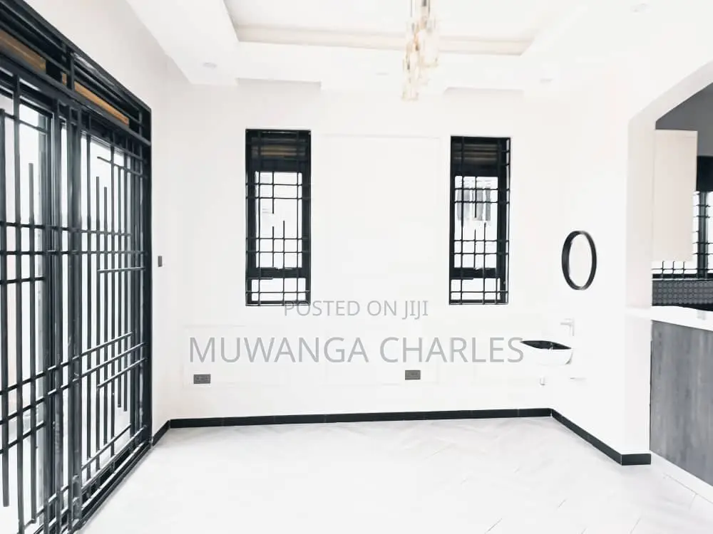 3bdrm Bungalow in Fs Properties Ltd, Kira for sale