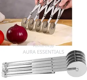 NEW 5-Wheels Pizza Cutter