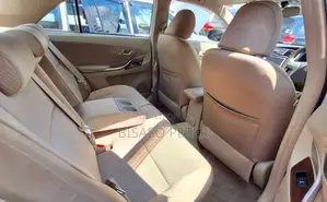 Toyota Premio 1.8 AWD 2011 Silver