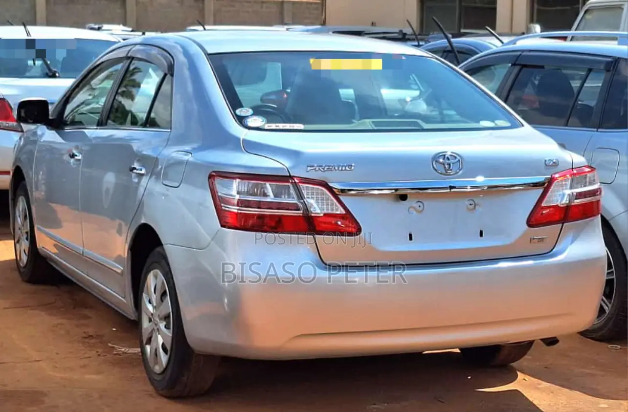 Toyota Premio 1.8 AWD 2011 Silver