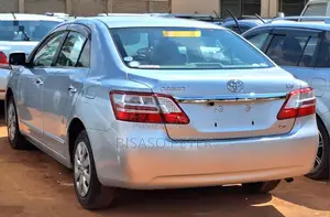 Toyota Premio 1.8 AWD 2011 Silver