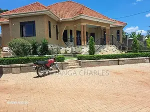 4bdrm Bungalow in Fs Properties Ltd, Kira for sale