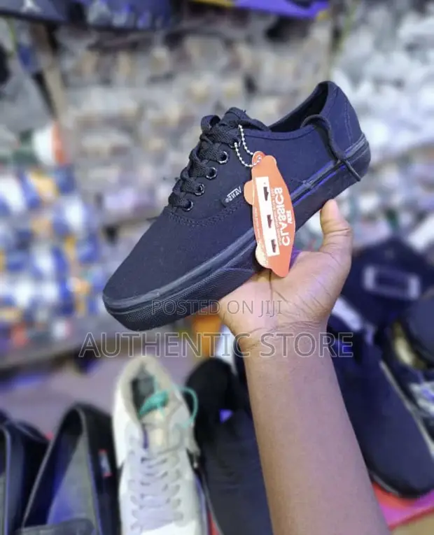 Unisex Vans Sneakers Black in Central Division Shoes, Authentic