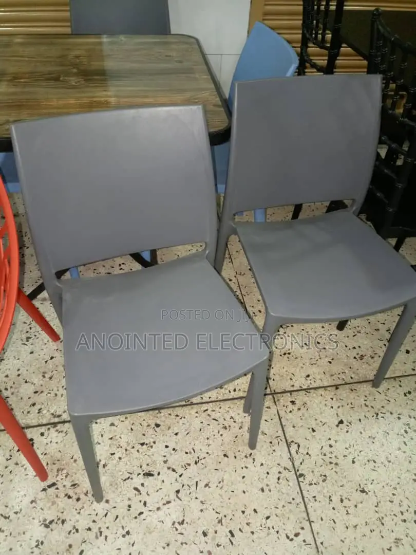 Armless Portable Plastic Chair