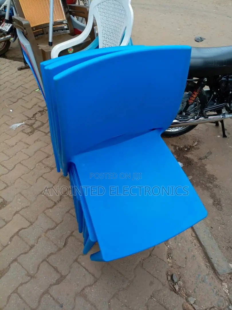 Armless Portable Plastic Chair