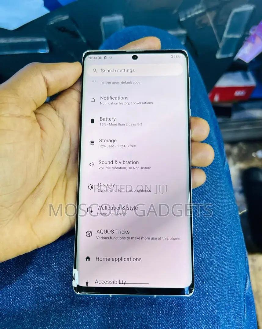 Sharp Aquos R6 128 GB