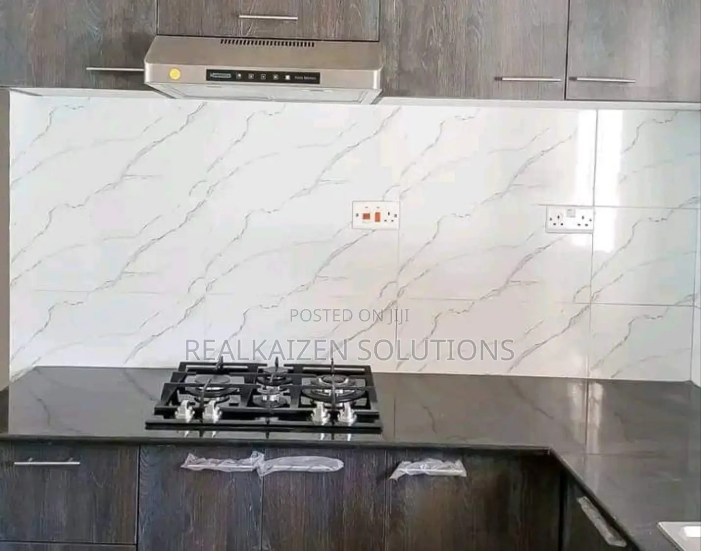 Singapore NEWMATIC Undermount Chimney Slim Kitchen Hood 90cm