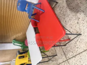 Kindergarten Reading Table Red and White