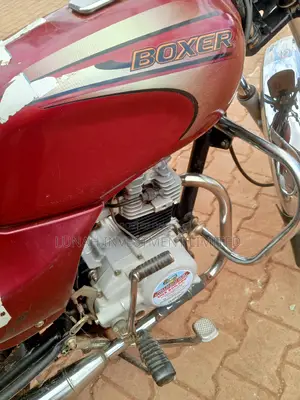 Bajaj Boxer 100 2023 Red