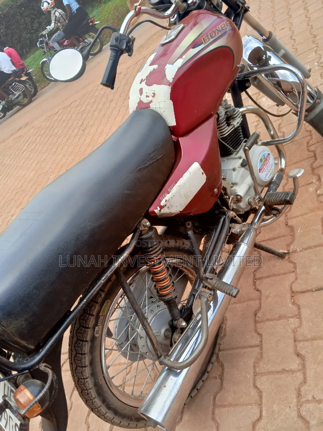 Bajaj Boxer 100 2023 Red