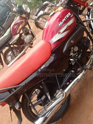 Hunter Cruiser 250cc 2023 Red