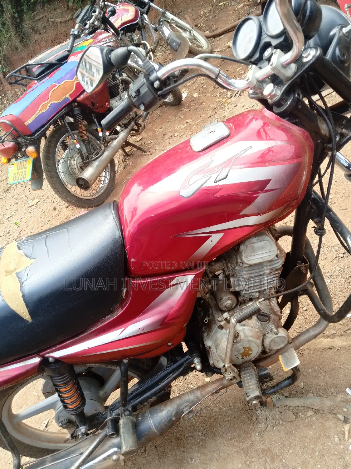 Bajaj CT 110X 2023 Red