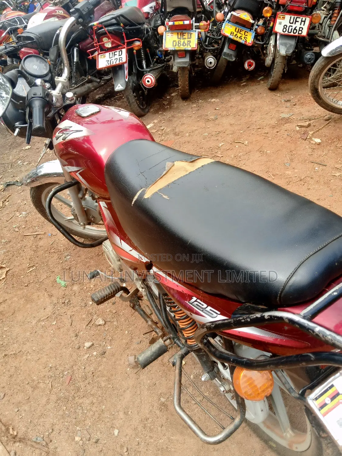 Bajaj CT 110X 2023 Red