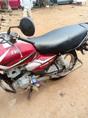 TVS HLX 125 2024 Red