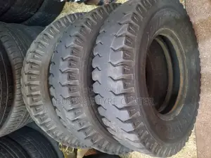 Used Tyres for Heavy Trucks