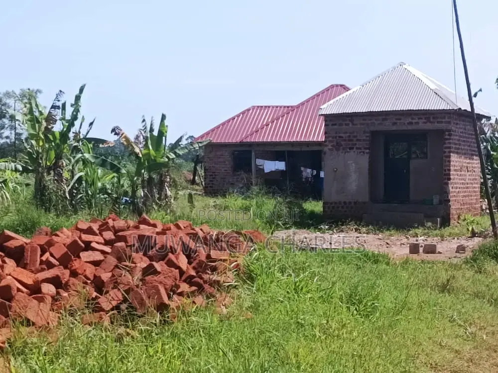 Plot for Sale in Busika