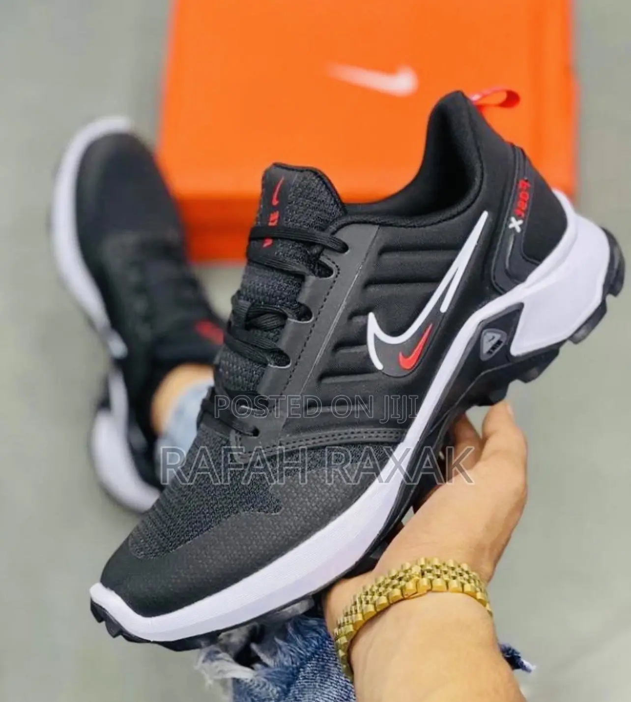Original Nike Fast X Sneakers (Black White)
