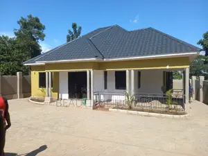 Furnished 4bdrm House in Kira for sale