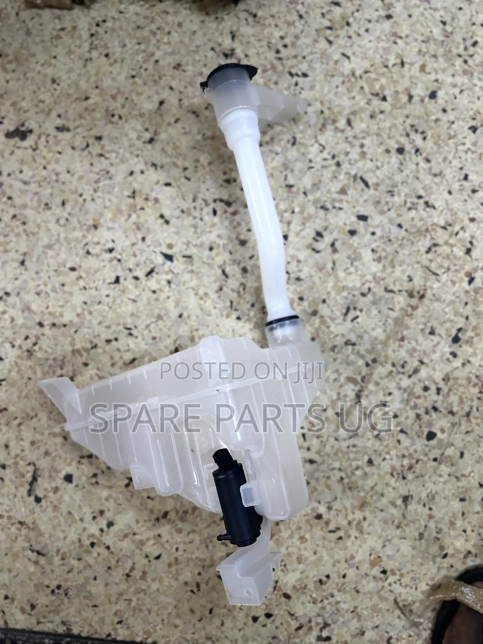 Hilux Revo Wiper Tank