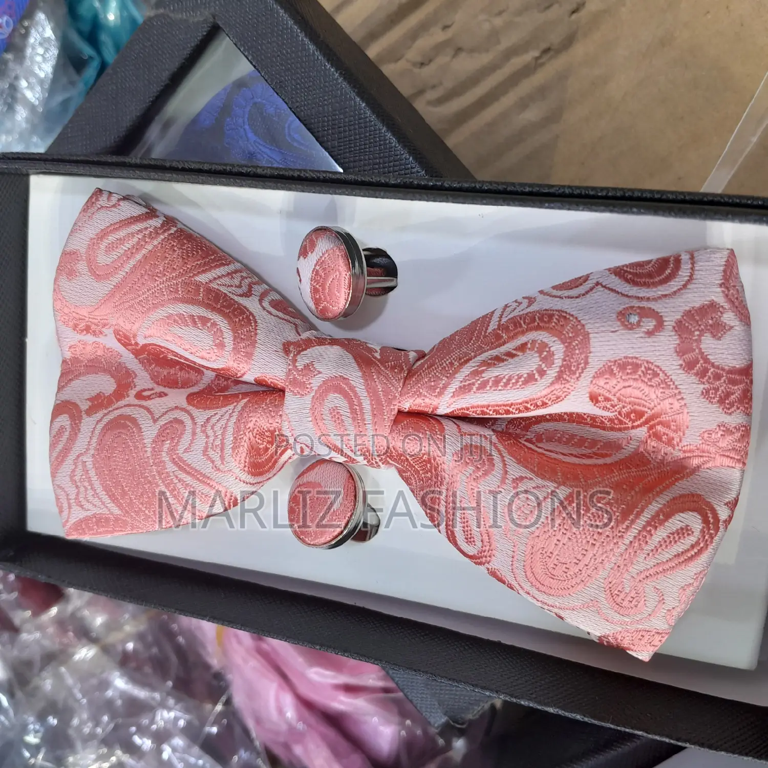 Men's Bowties