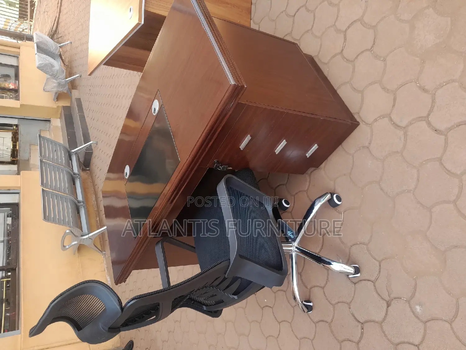 Executive Office Desk With Chair.
