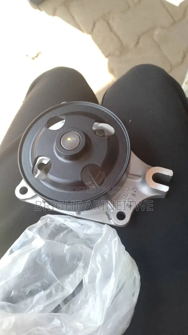 Water Pump for Mazda Premacy