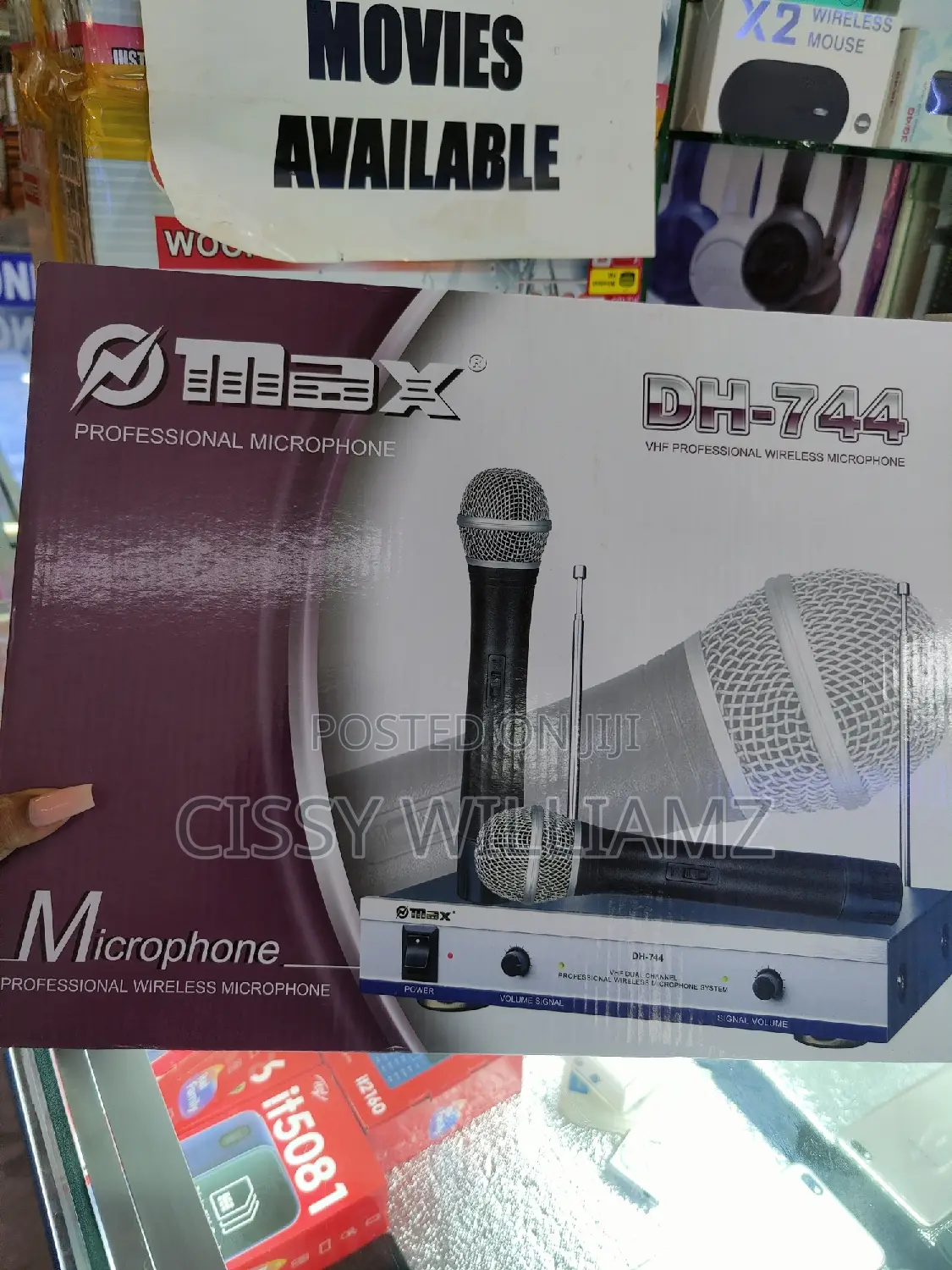 High VHF Dual Channel Mic/Professional Wireless Microphone