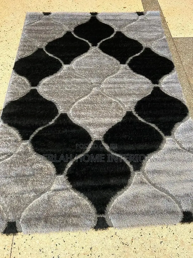 Quality Fluffy Carpets Center Table