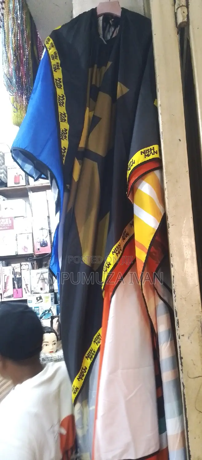 Saloon Aprons