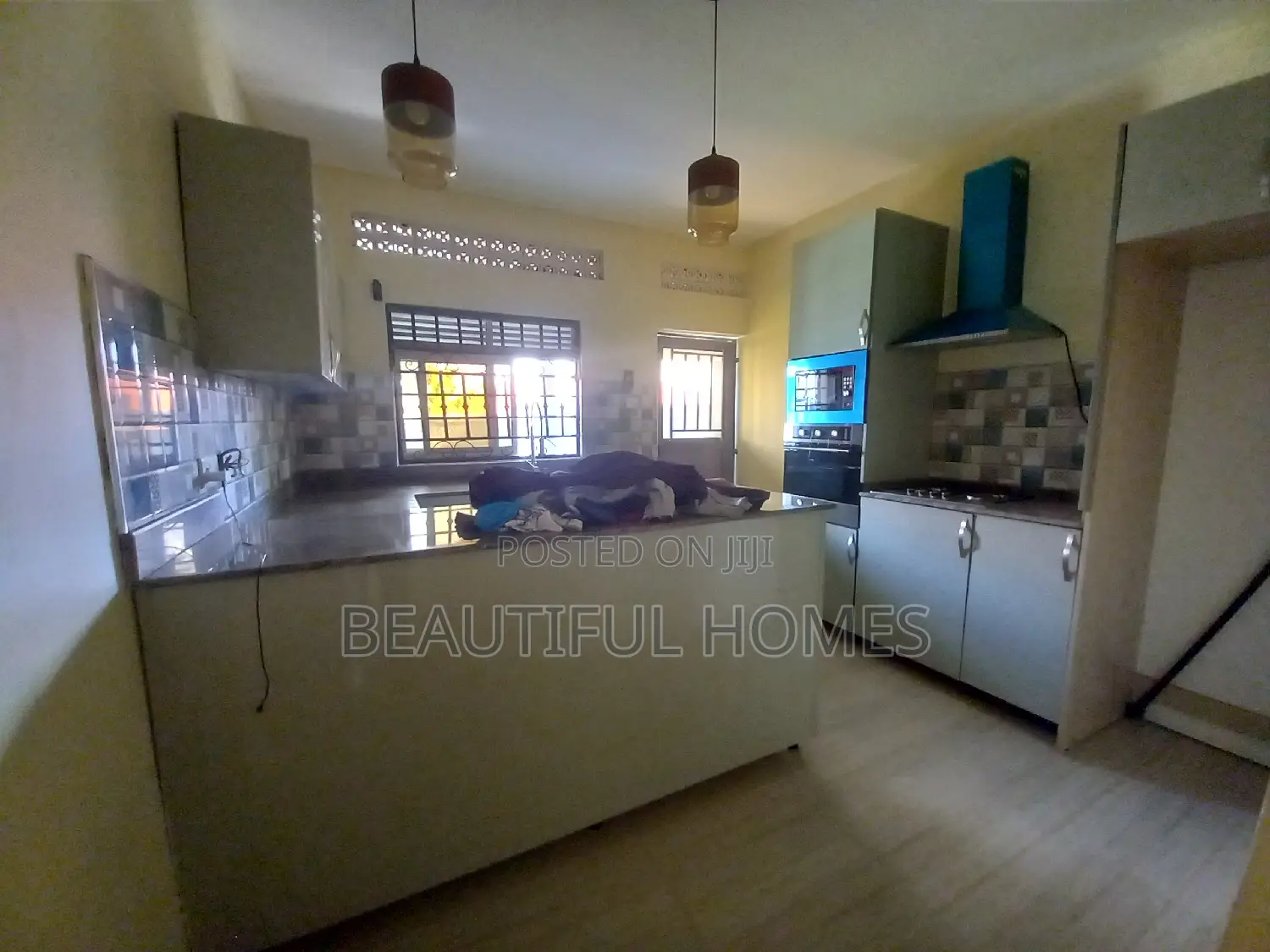Furnished 4bdrm House in Kira for sale
