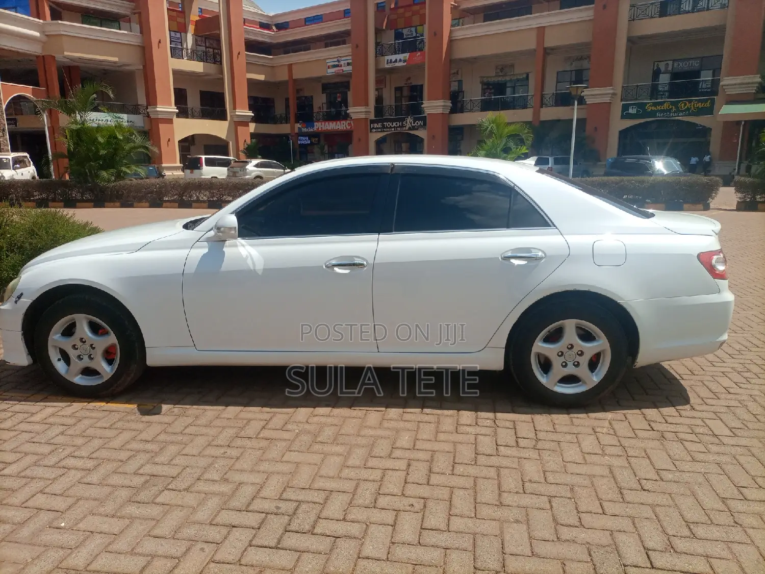 Toyota Mark X 2.5 AWD 2009 White