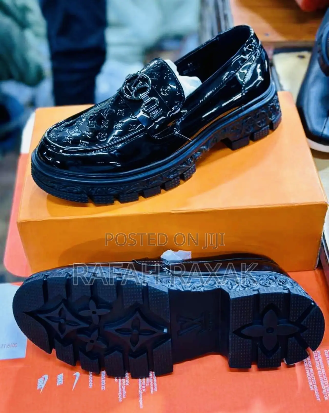 Original Luxury Louis Vuitton Shinny Big Sole Loafers