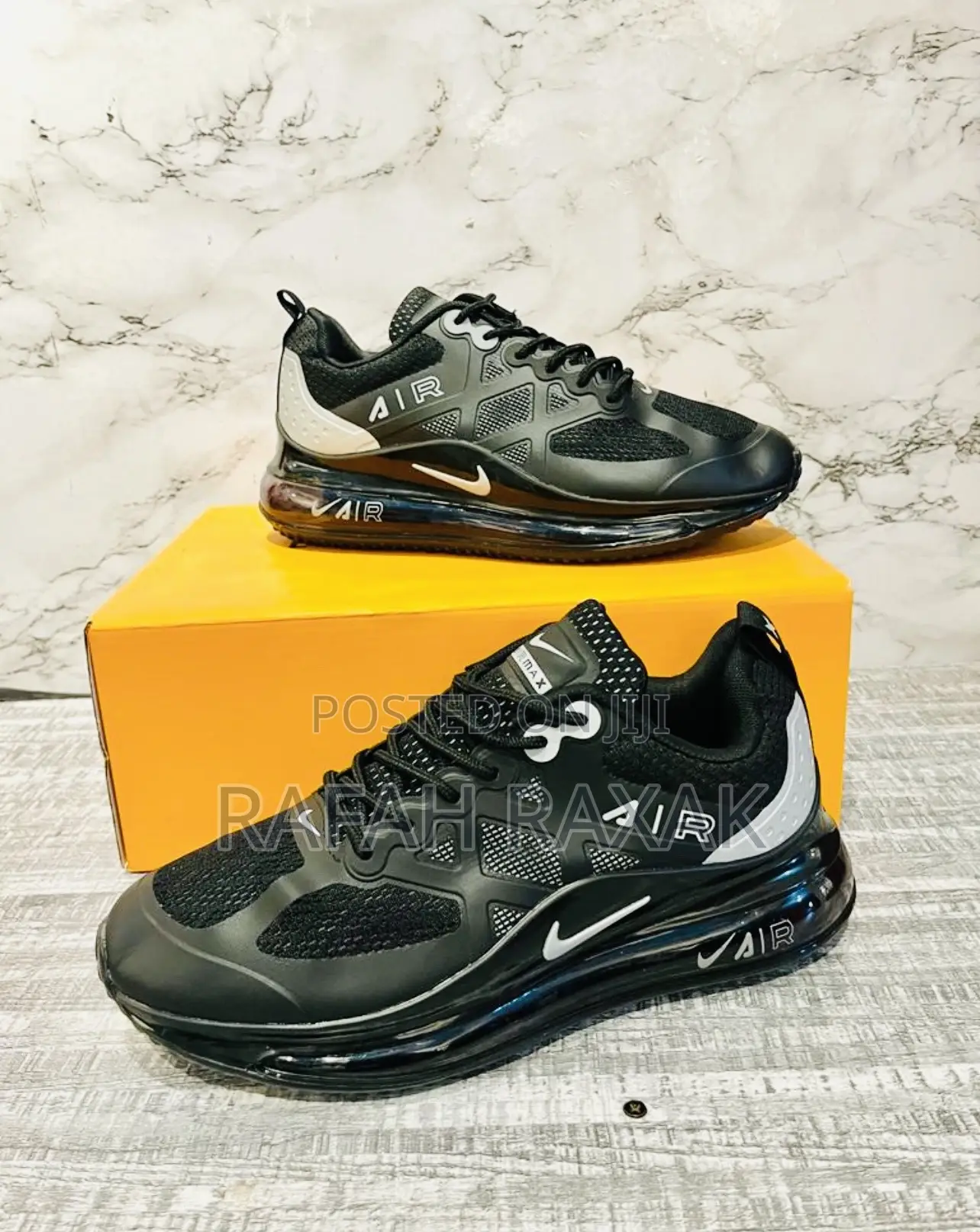 Original Men’S Nike Air Max 720 Sneakers
