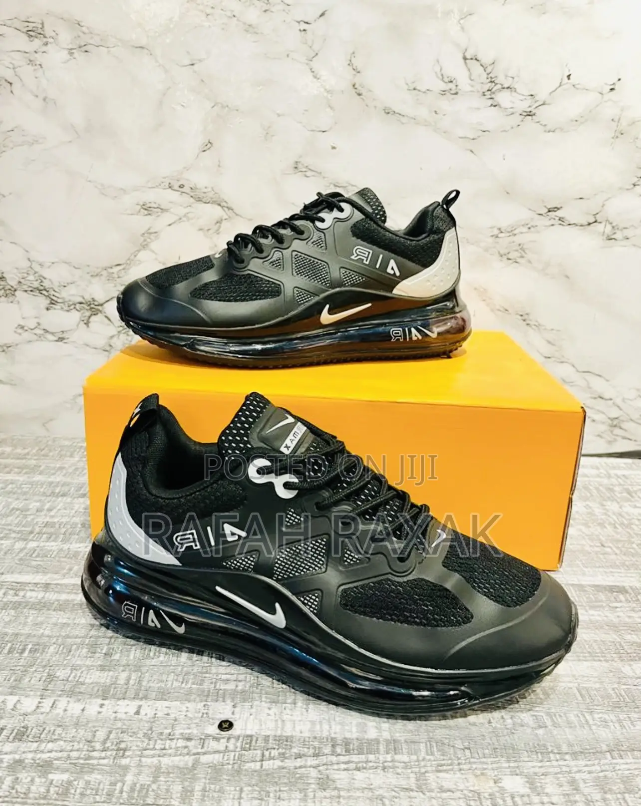 Original Men’S Nike Air Max 720 Sneakers