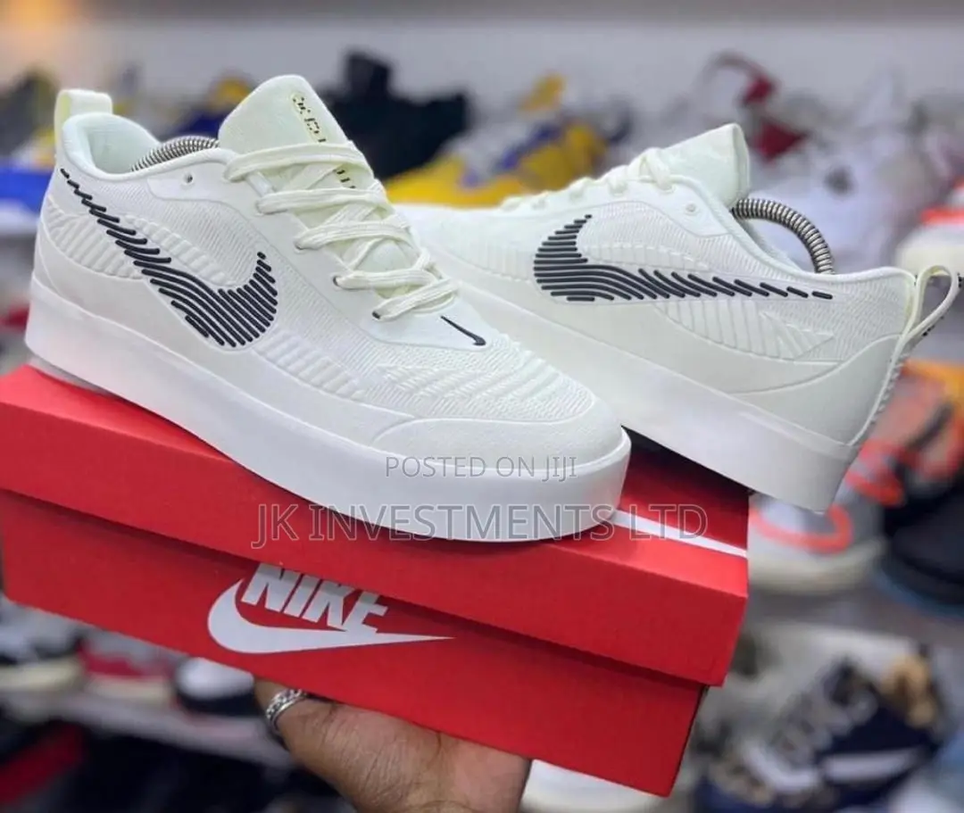Nike Sneakers