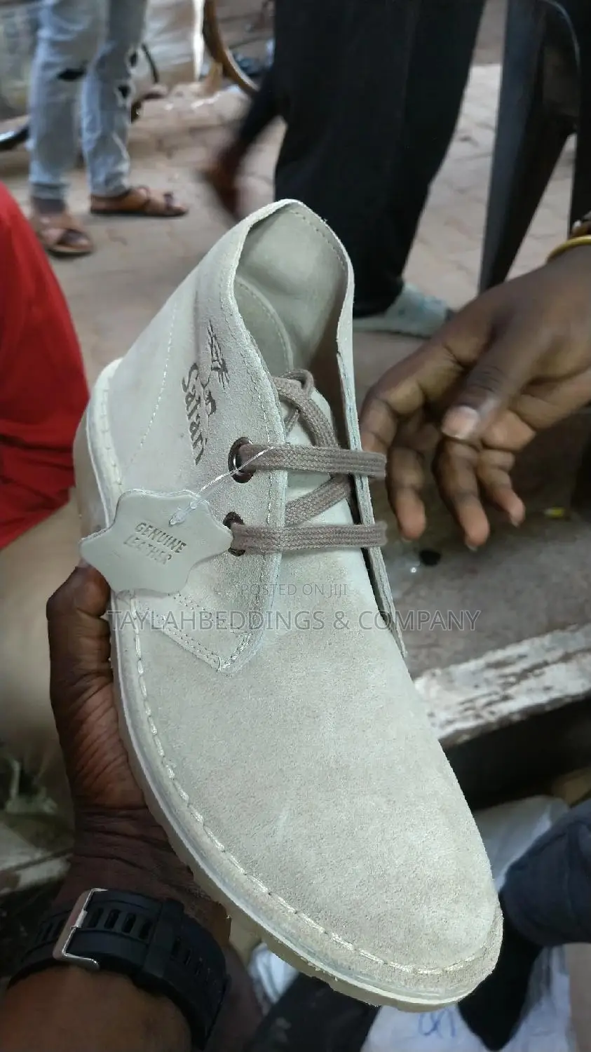 Bata Track Safari