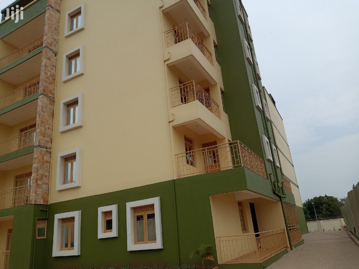 Bukoto New Condominiums With Swimming Pool ,Big Gardens on Sell