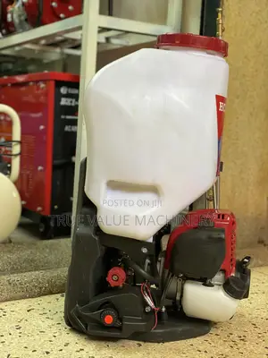 Knap Sack Sprayer 4 Stroke Engine