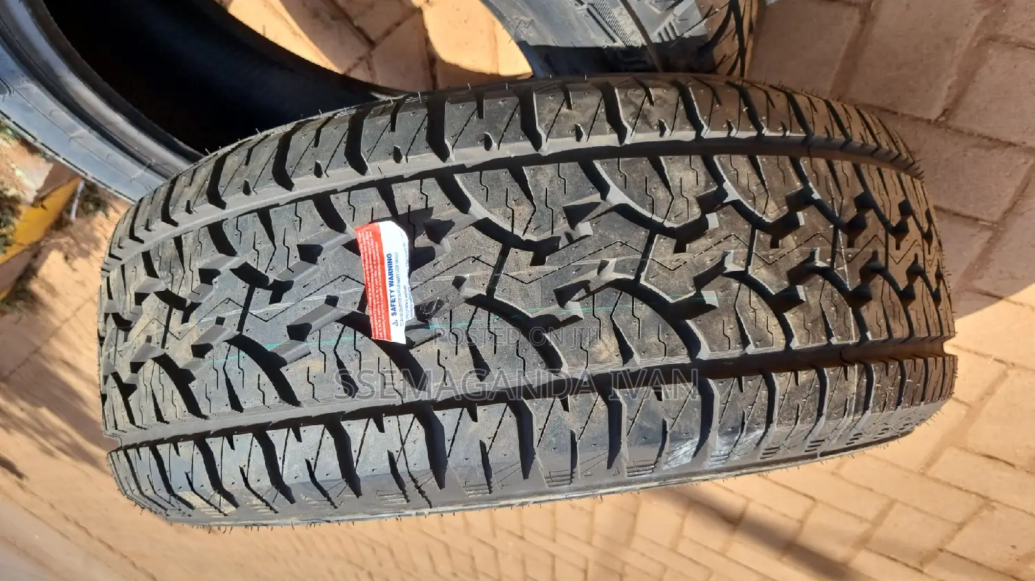 265/60r18 Gt Adventuro Made in Indonesia