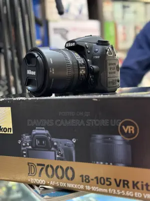 Nikon D7000