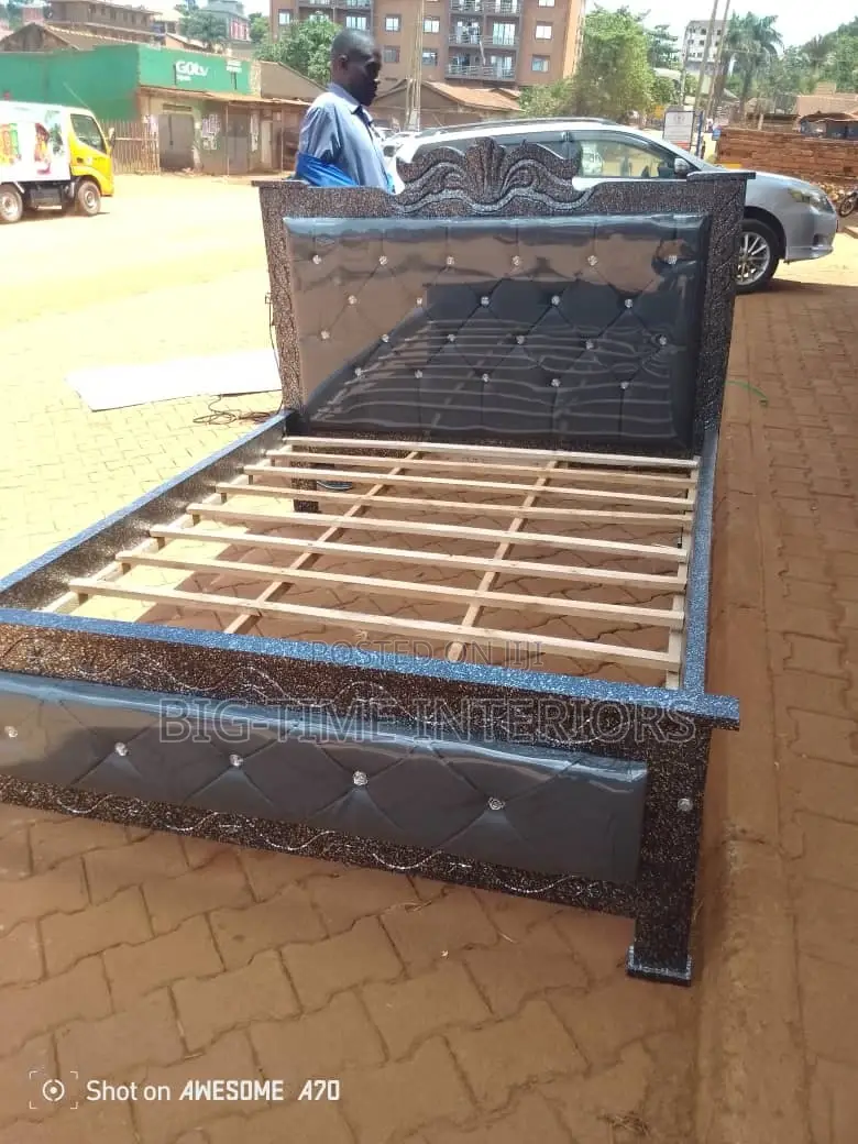 5*6 Gray Leather Bed-9