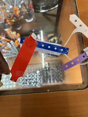 Plastic Wrist Bans