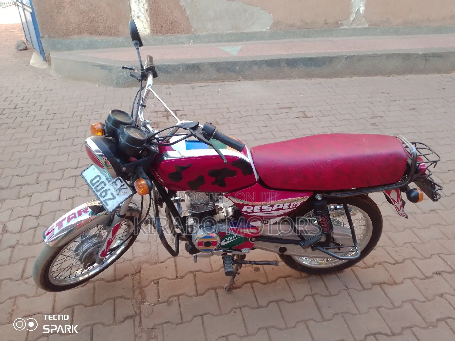 Bajaj Boxer 100 2023 Red