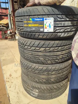 285/45r22 Farroad Tires