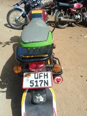 TVS HLX 125 2023 Red